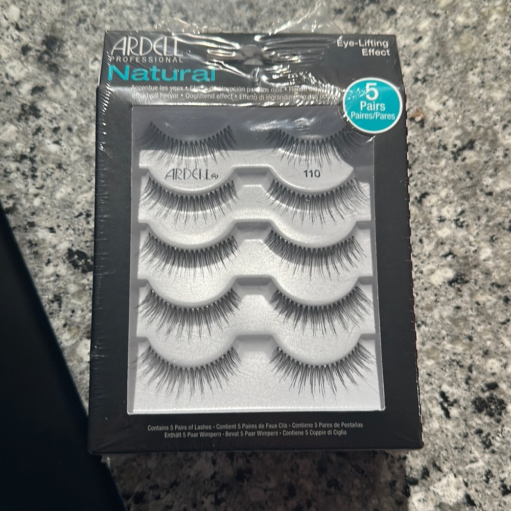 Ardell Natural Lashes